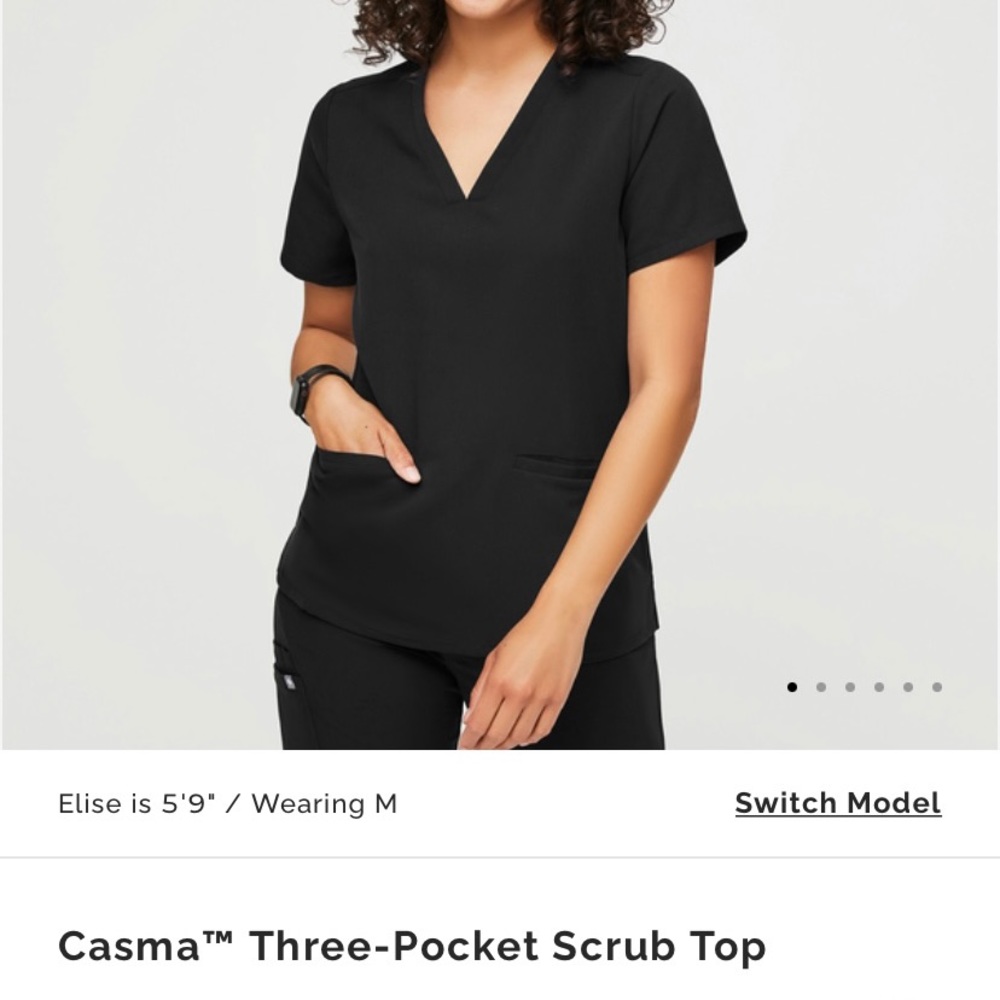 Figs Casma three pocket scrub in black!